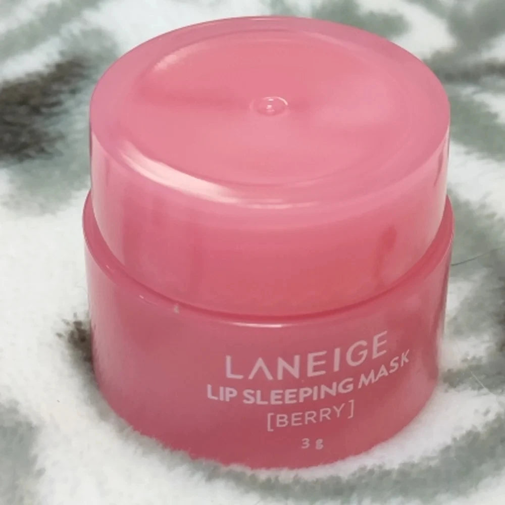 Lip Sleep Mask Night Sleep Maintenance Moisturizing Lip Gloss Bleach Cream Nourishing Lip Care Strawberry South Korea