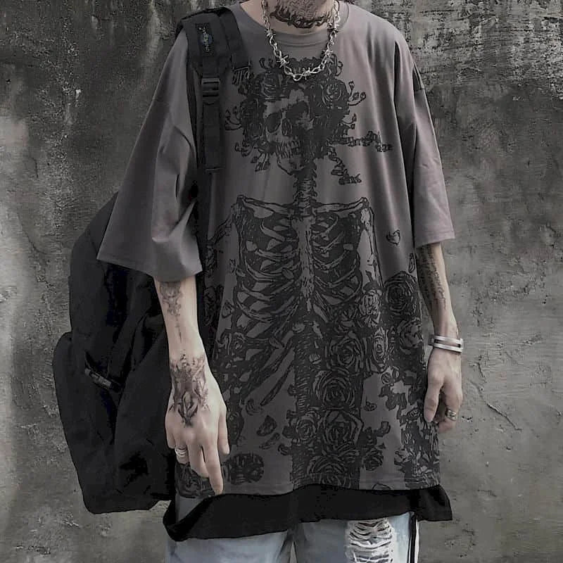 Men T-shirts 2024 Summer Streetwear High Street Gothic Skull Tshirt Loose Oversized Short-sleeved T shirt Dark Anime Men Y2k Top