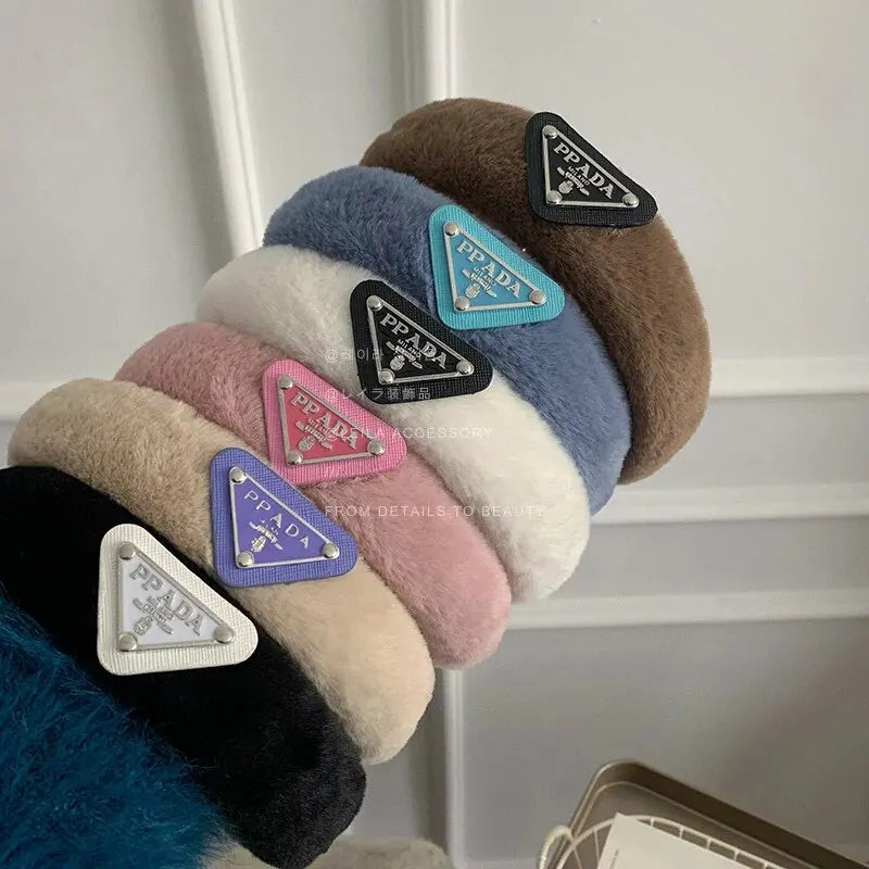 2024 Winter Corduroy Wide Edge Triangle Fashion Women Hair Tie Thick High Crown Hair Pressure Tie Handmade Style